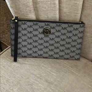 Michael kors ,, envelope wallet